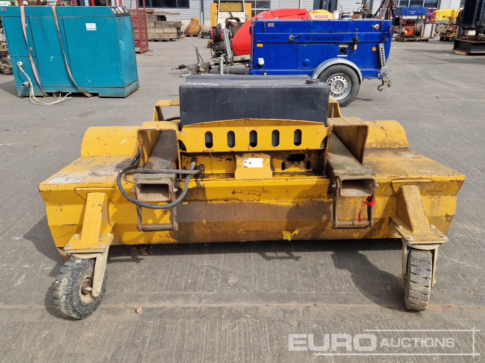 2017 Eastern RS220 - Material handling equipment: picture 4 2017 Eastern RS220 - Material handling equipment: picture 4