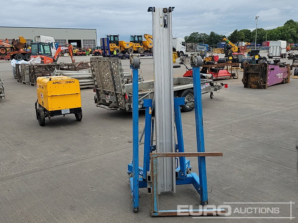Material handling equipment 2017 Genie SLA-20: picture 8