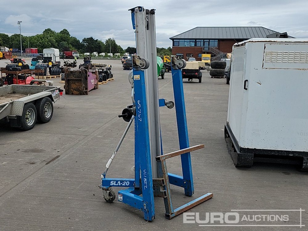 Material handling equipment 2017 Genie SLA-20: picture 7