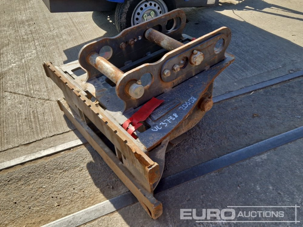 2023 Dromone Fork Frame 65mm Pin to suit 13 Ton Excavator - Material handling equipment: picture 1 2023 Dromone Fork Frame 65mm Pin to suit 13 Ton Excavator - Material handling equipment: picture 1