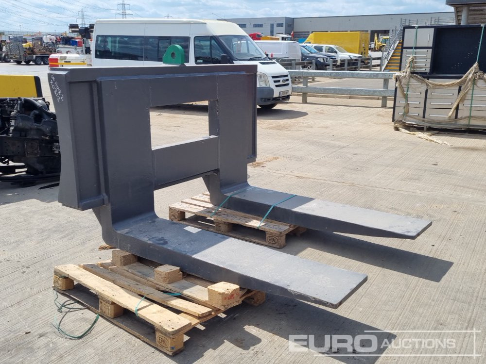 2023 Volvo Block Handling Fork Frame & Forks to suit L260H - Material handling equipment: picture 1 2023 Volvo Block Handling Fork Frame & Forks to suit L260H - Material handling equipment: picture 1