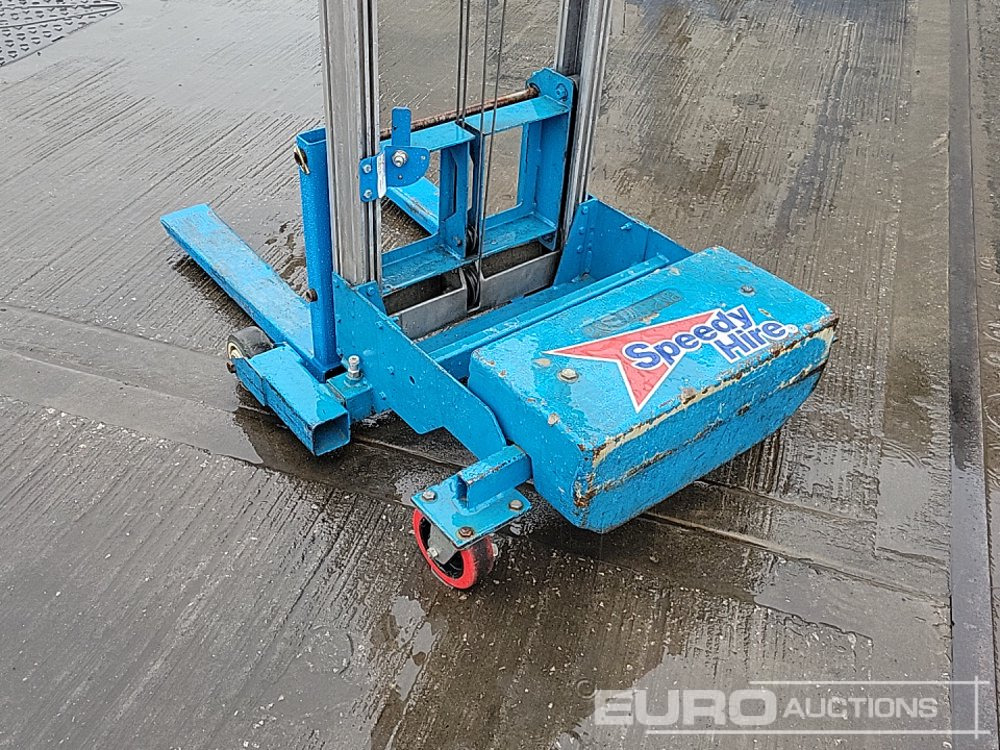 Material handling equipment Genie GL-10: picture 11
