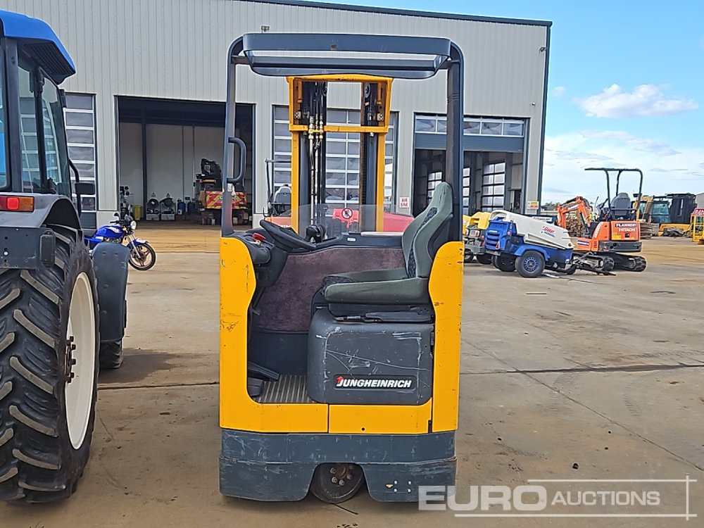 Jungheinrich ETM112 - Material handling equipment: picture 4 Jungheinrich ETM112 - Material handling equipment: picture 4