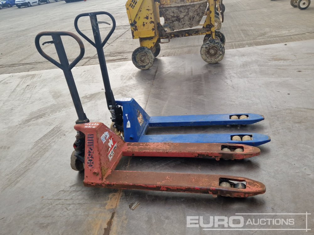 Pallet Truck (2 of) - Material handling equipment: picture 2 Pallet Truck (2 of) - Material handling equipment: picture 2