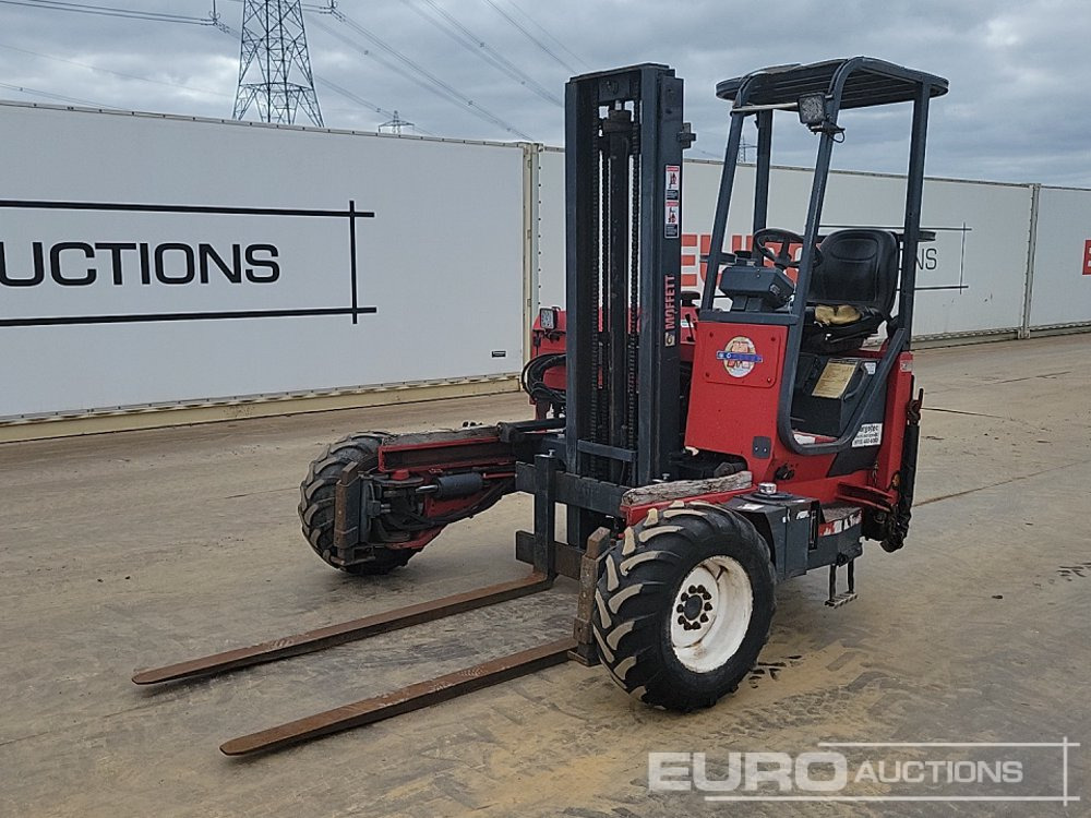 Moffett M4500 4W - Forklift: picture 1 Moffett M4500 4W - Forklift: picture 1