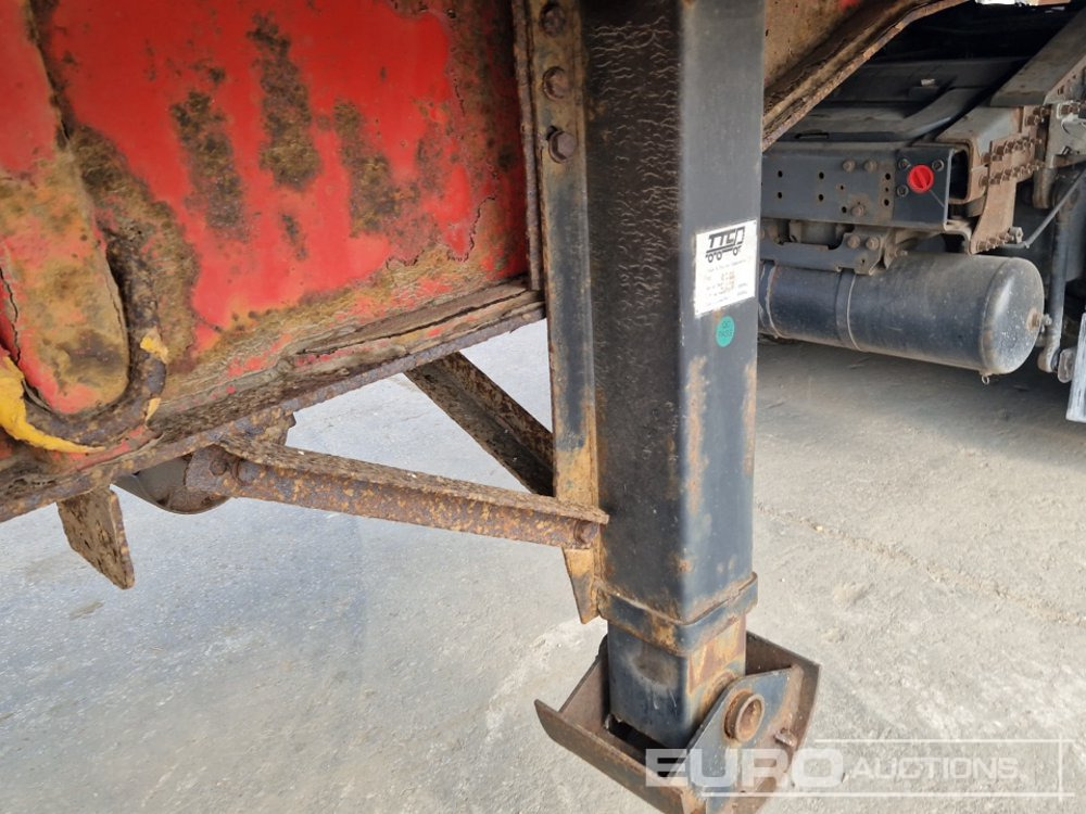 Curtainsider semi-trailer Montracon Tri Axle Curtainsider Trailer: picture 9