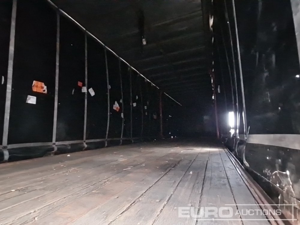 Curtainsider semi-trailer Montracon Tri Axle Curtainsider Trailer: picture 17