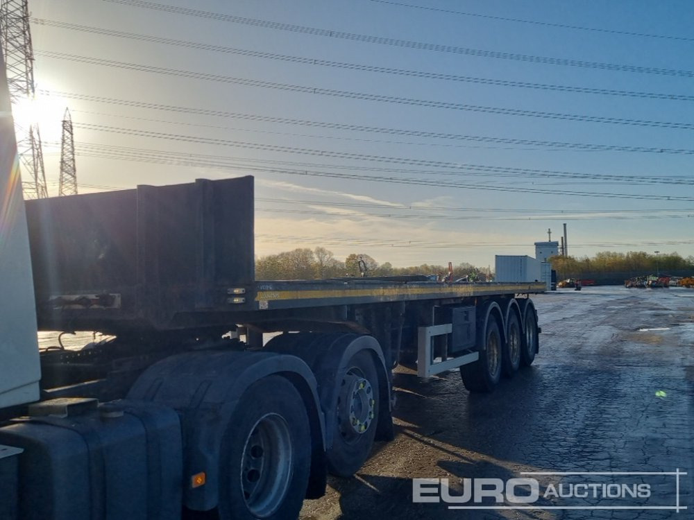 Montracon Tri Axle Flat Bed Trailer, Twist Locks - Dropside/ Flatbed semi-trailer: picture 1 Montracon Tri Axle Flat Bed Trailer, Twist Locks - Dropside/ Flatbed semi-trailer: picture 1