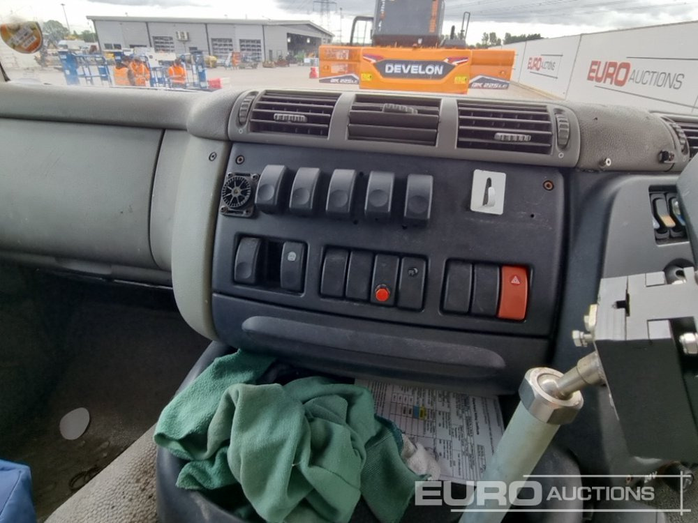 Municipal/ Special vehicle DAF CF65.250: picture 45