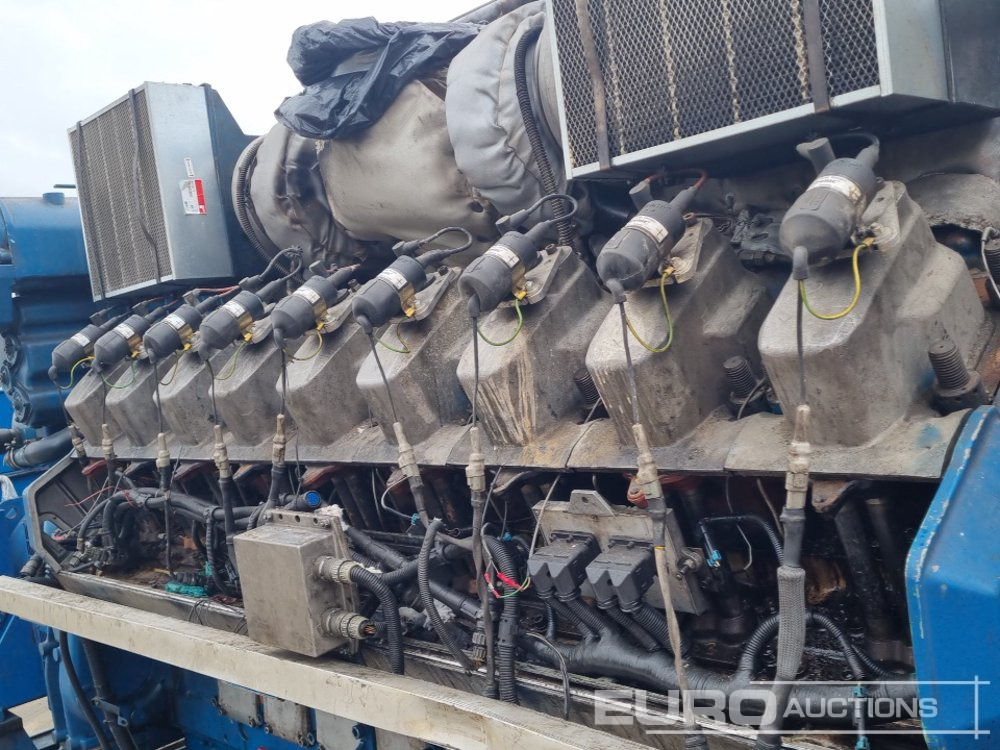 Generator set Newage Stamford 1900kVA Generator, Cummins Engine: picture 28