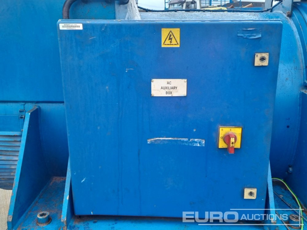 Generator set Newage Stamford 1900kVA Generator, Cummins Engine: picture 10