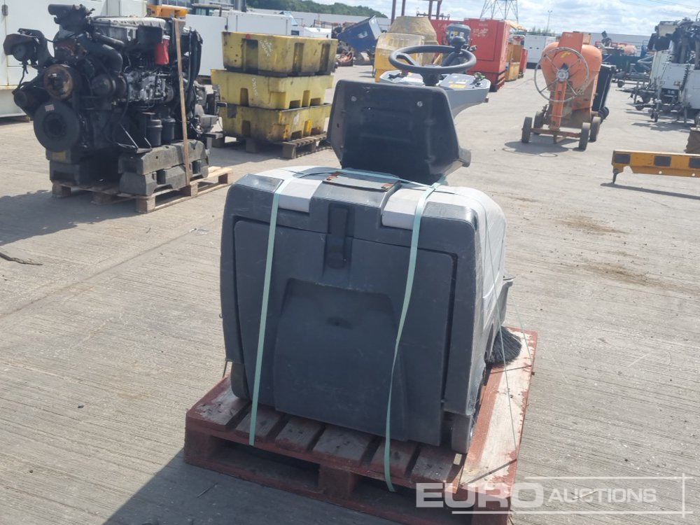 Nilfisk SR1000S - Construction equipment: picture 4 Nilfisk SR1000S - Construction equipment: picture 4