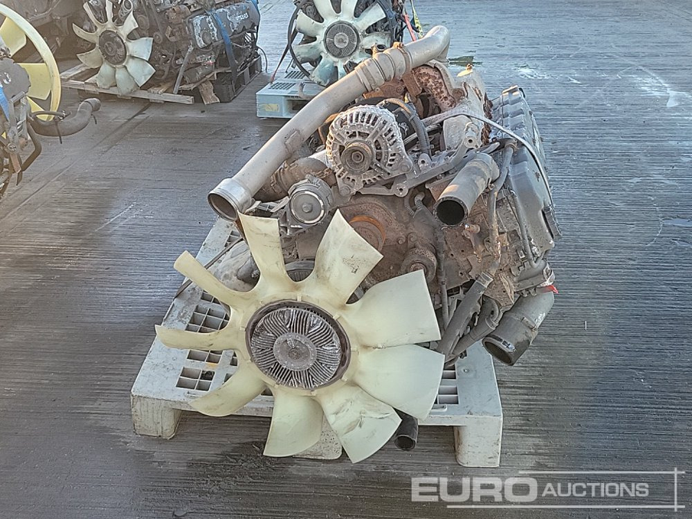 Engine Paccar 6 Cylinder Engine, Gearbox: picture 8