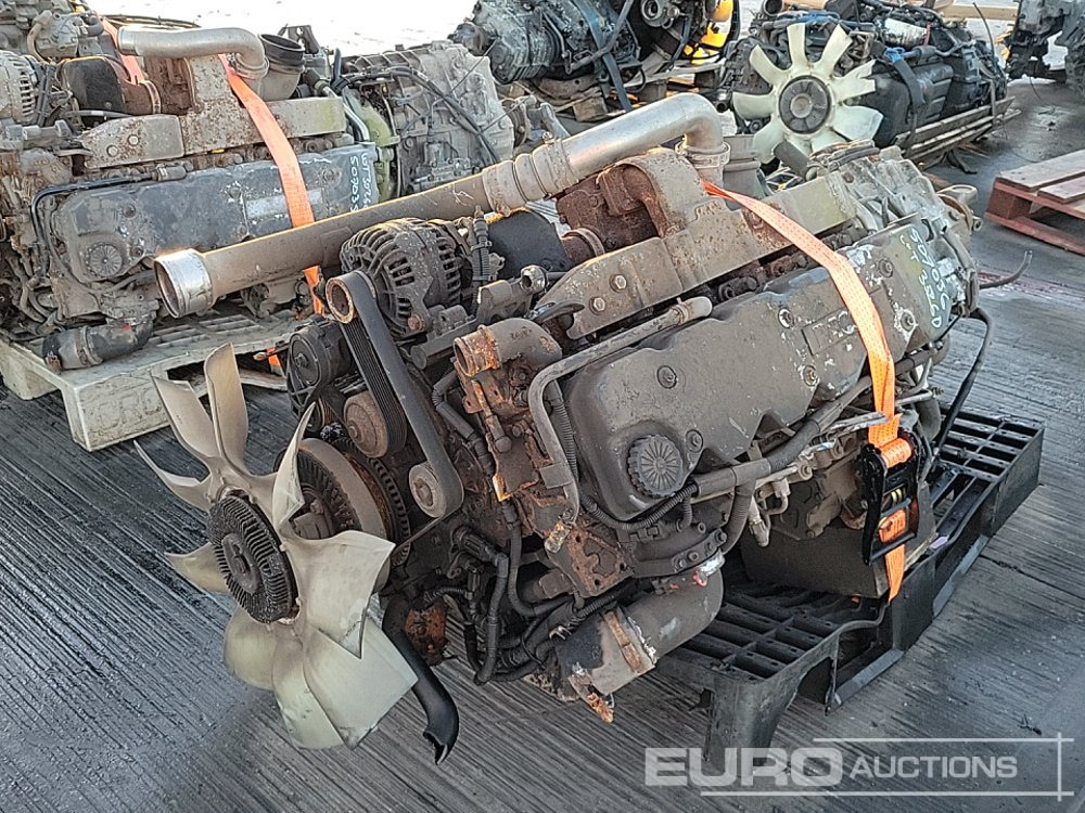 Paccar 6 Cylinder Engine, Gearbox - Engine: picture 1 Paccar 6 Cylinder Engine, Gearbox - Engine: picture 1