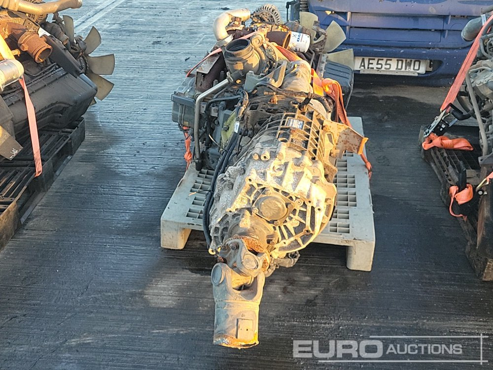 Paccar 6 Cylinder Engine, Gearbox - Engine: picture 4 Paccar 6 Cylinder Engine, Gearbox - Engine: picture 4