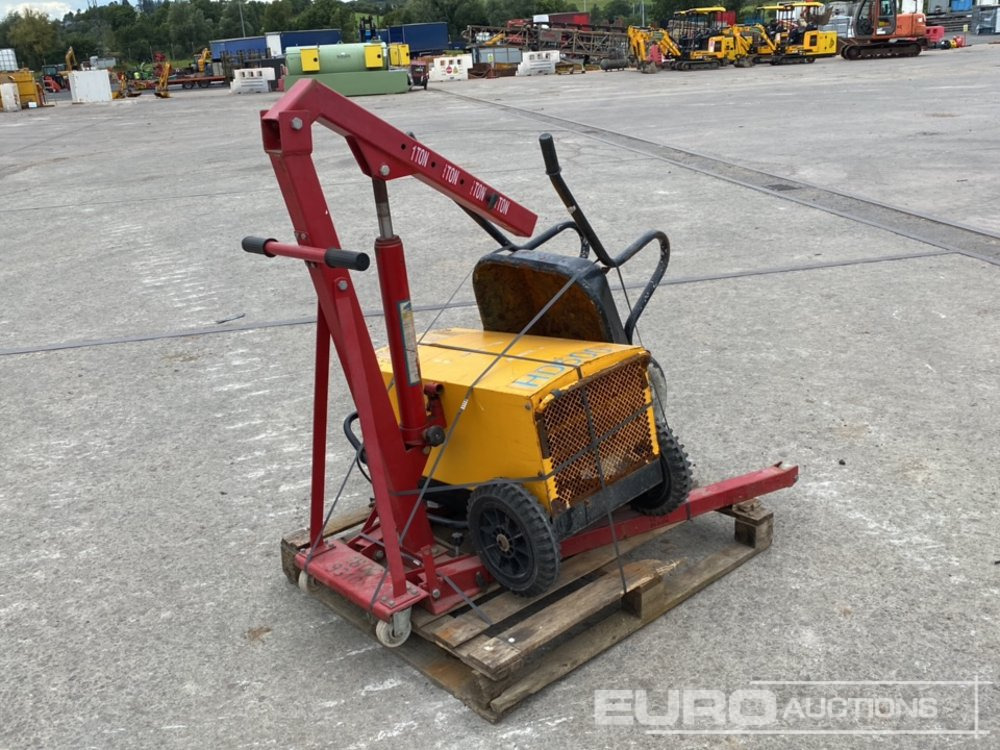 Pallet of Equipment - Construction equipment: picture 1 Pallet of Equipment - Construction equipment: picture 1