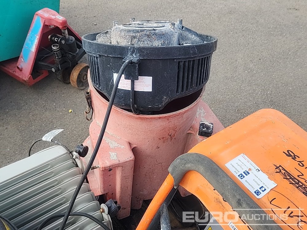Construction equipment Pallet of Equpment: picture 12