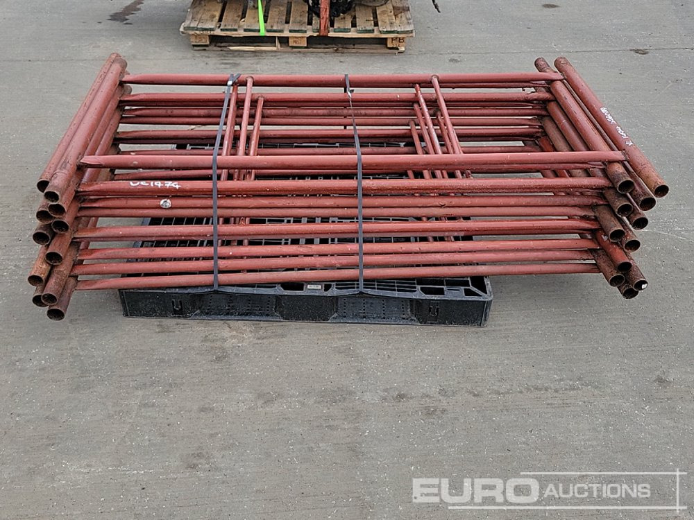 Pallet of Quick Stage Scaffolding - Construction equipment: picture 4 Pallet of Quick Stage Scaffolding - Construction equipment: picture 4