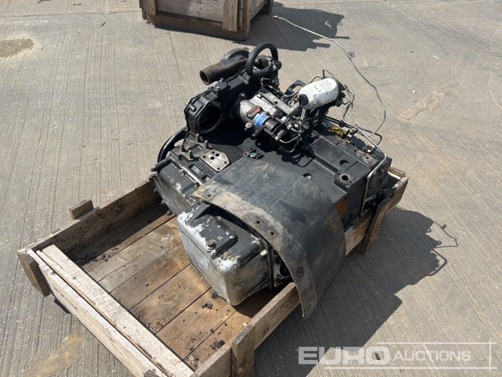 Perkins 4 Cylinder Engine - Engine: picture 4 Perkins 4 Cylinder Engine - Engine: picture 4
