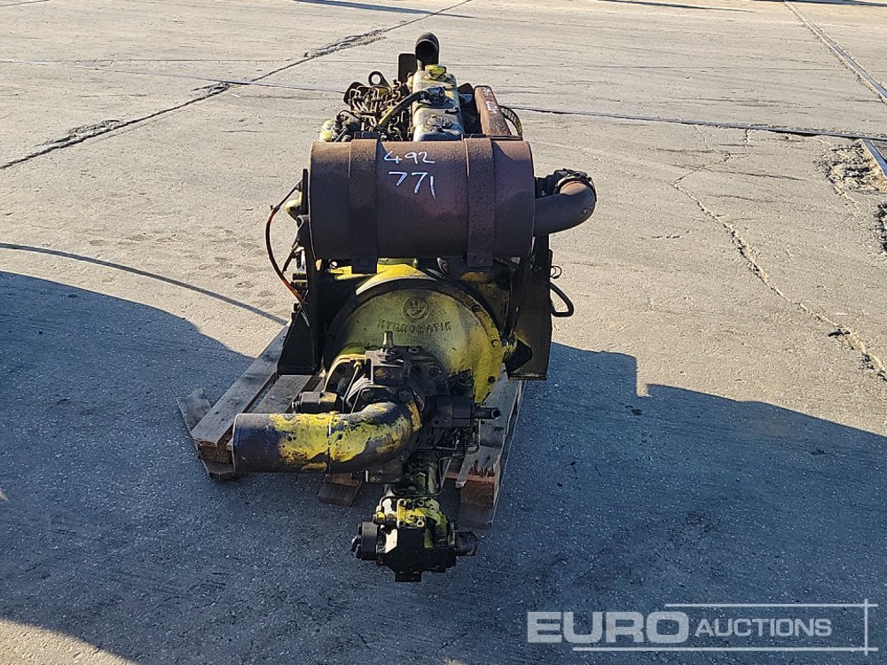 Perkins 6 Cylinder Engine, Pump - Engine: picture 4 Perkins 6 Cylinder Engine, Pump - Engine: picture 4