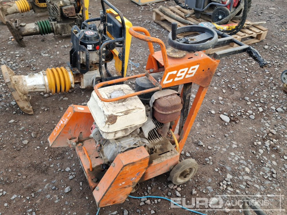 Petrol Road Saw - Asphalt machine: picture 4 Petrol Road Saw - Asphalt machine: picture 4