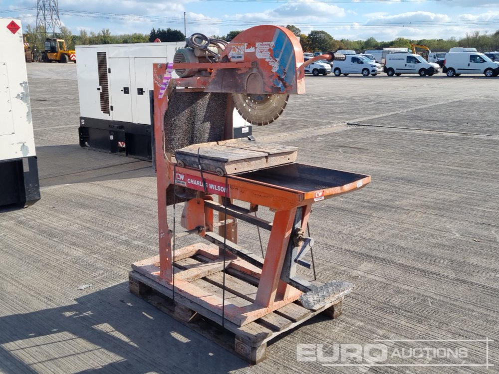 Construction equipment Redband 110 Volt Masonry Saw: picture 7