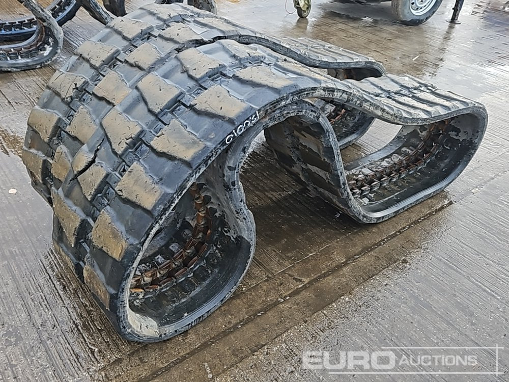 Rubber Track to suit Komatsu PC55 (2 of) - Track for Construction machinery: picture 1 Rubber Track to suit Komatsu PC55 (2 of) - Track for Construction machinery: picture 1