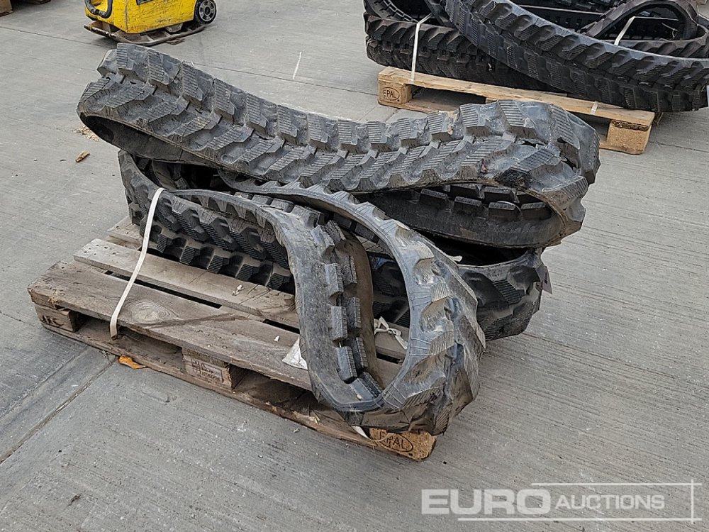 Rubber Tracks to suit Mini Excavator (2 of) - Track for Construction machinery: picture 1 Rubber Tracks to suit Mini Excavator (2 of) - Track for Construction machinery: picture 1