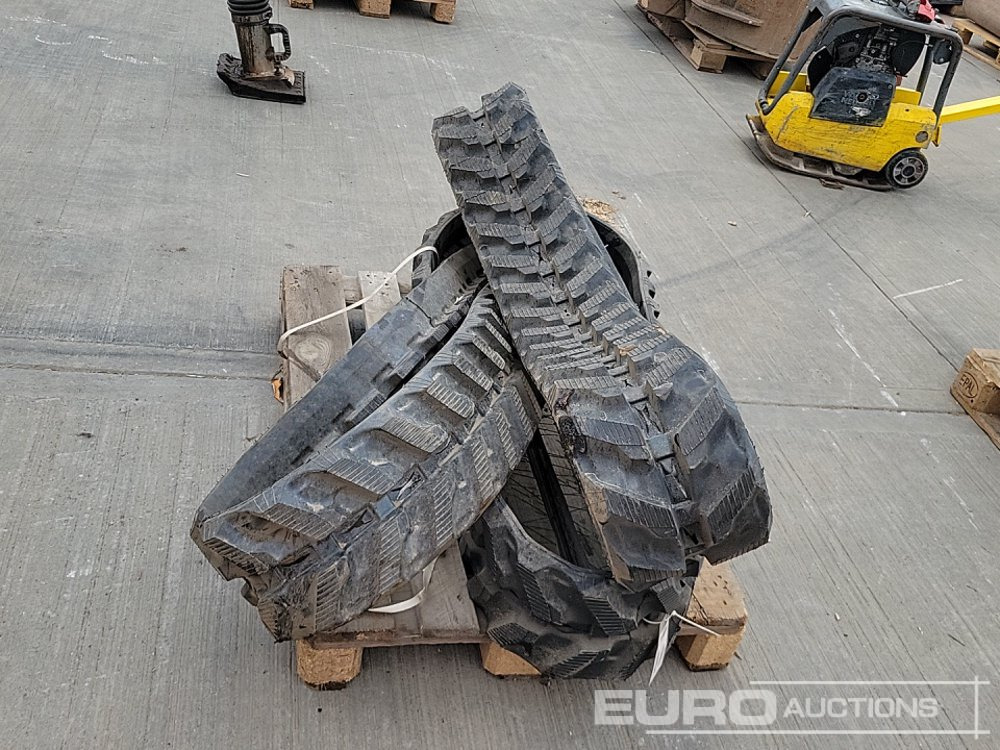 Rubber Tracks to suit Mini Excavator (2 of) - Track for Construction machinery: picture 2 Rubber Tracks to suit Mini Excavator (2 of) - Track for Construction machinery: picture 2