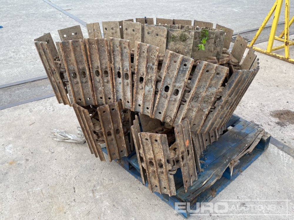 Track Group to suit EX60 - Spare parts: picture 2 Track Group to suit EX60 - Spare parts: picture 2
