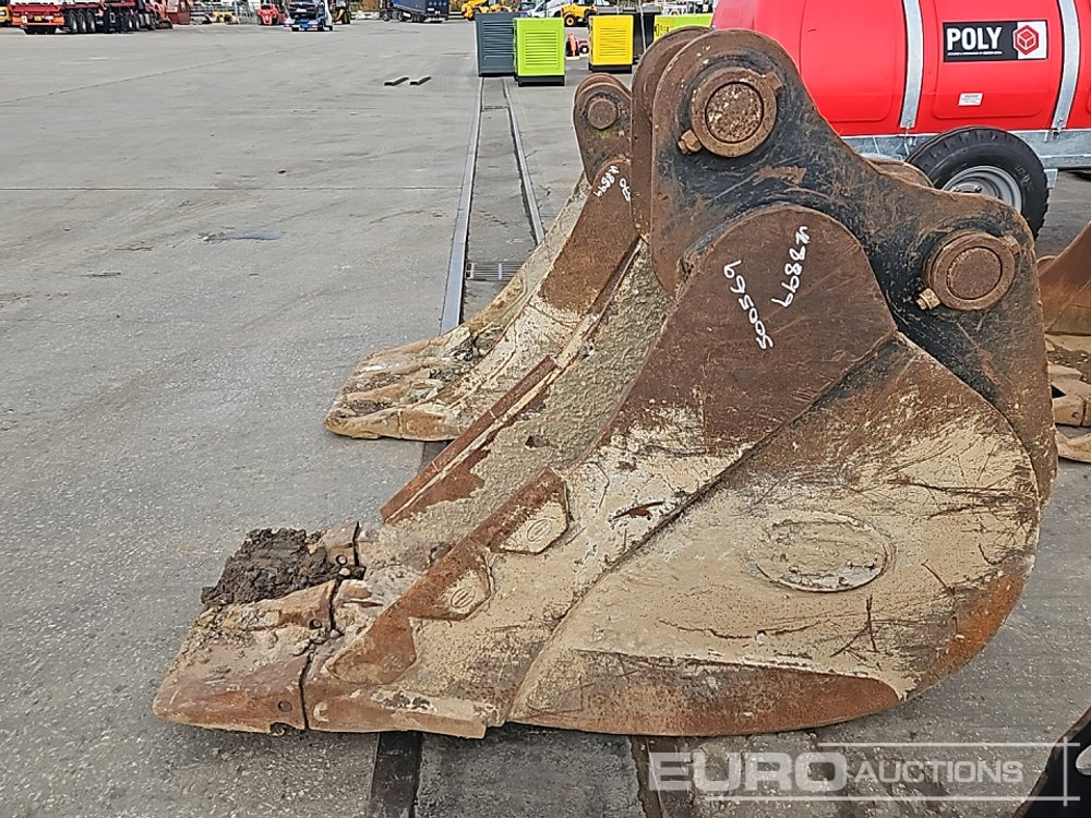 Strickland 24" Digging Bucket 80mm Pin to suit 20 Ton Excavator - Bucket: picture 2 Strickland 24" Digging Bucket 80mm Pin to suit 20 Ton Excavator - Bucket: picture 2