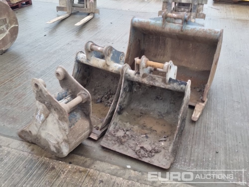 Strickland 42", 24", 24", 12" Digging Bucket 45mm Pin to suit 4-6 Ton Excavator - Bucket: picture 3 Strickland 42", 24", 24", 12" Digging Bucket 45mm Pin to suit 4-6 Ton Excavator - Bucket: picture 3