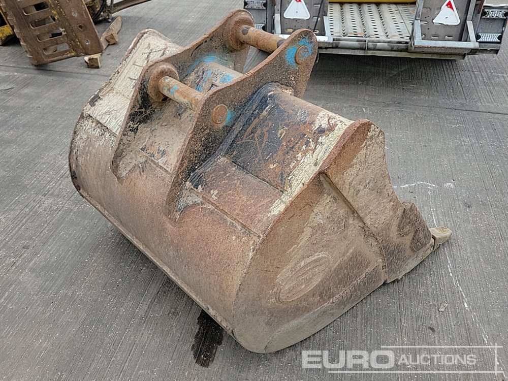Strickland 48" Digging Bucket 65mm Pin to suit 13 Ton Excavator - Bucket: picture 5 Strickland 48" Digging Bucket 65mm Pin to suit 13 Ton Excavator - Bucket: picture 5