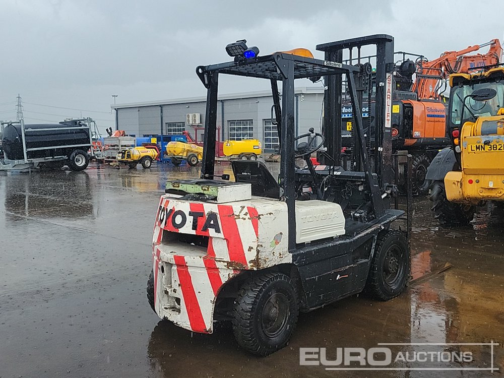 Toyota 4FD25 - Forklift: picture 5 Toyota 4FD25 - Forklift: picture 5