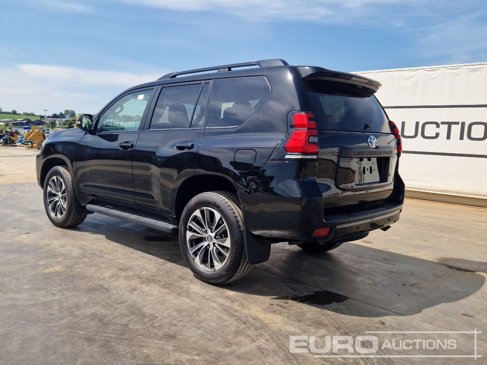 Toyota Land Cruiser - SUV: picture 3 Toyota Land Cruiser - SUV: picture 3