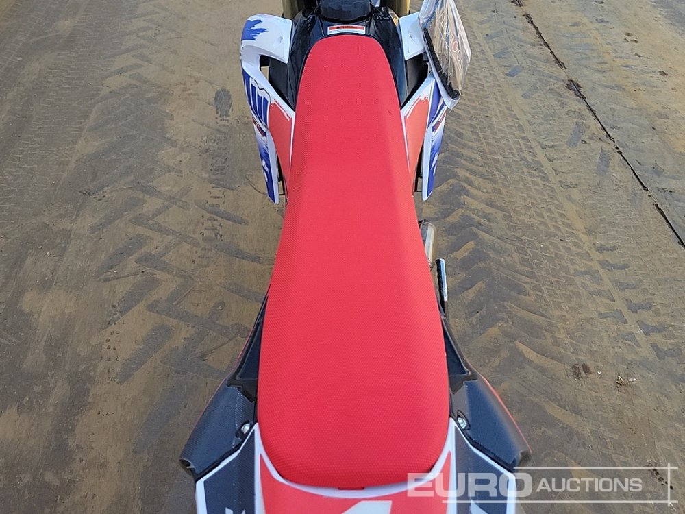 Motorcycle Unused 2025 Apollo Storm 300cc Motorcross Bike, 21" Front, 18" Rear Tyres, Electric Start, Air Cooled, Hydraulic Suspension, Disc Brakes, Lighting Kit (UNASSEMBLED): picture 29