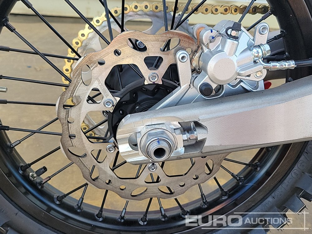 Motorcycle Unused 2025 Apollo Storm 300cc Motorcross Bike, 21" Front, 18" Rear Tyres, Electric Start, Air Cooled, Hydraulic Suspension, Disc Brakes, Lighting Kit (UNASSEMBLED): picture 13