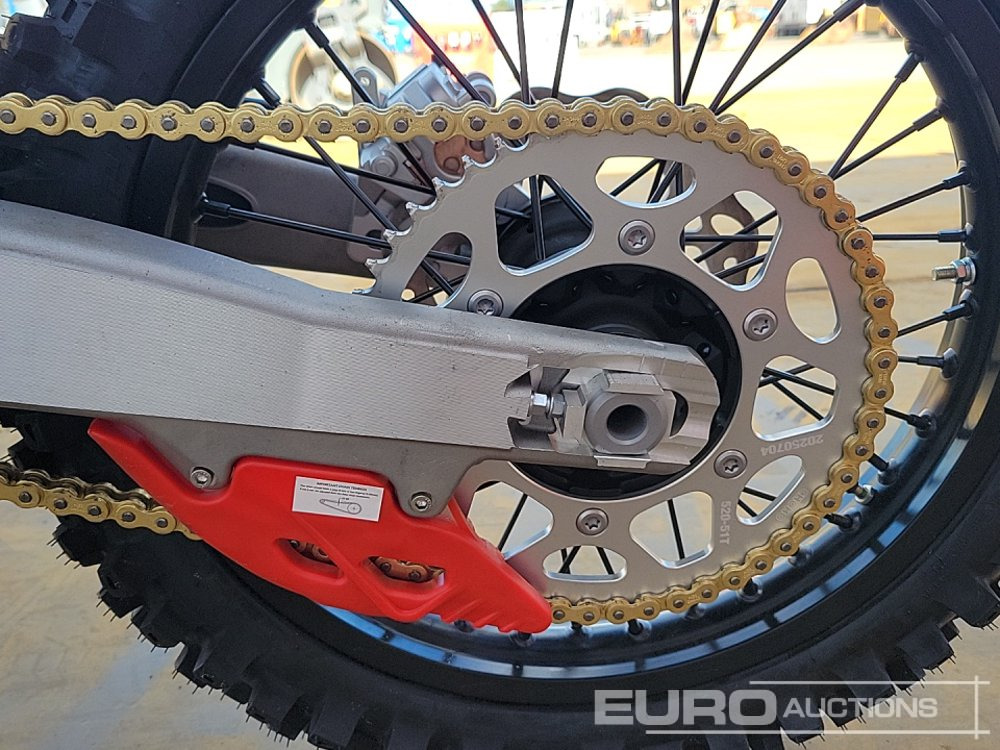 Motorcycle Unused 2025 Apollo Storm 300cc Motorcross Bike, 21" Front, 18" Rear Tyres, Electric Start, Air Cooled, Hydraulic Suspension, Disc Brakes, Lighting Kit (UNASSEMBLED): picture 14