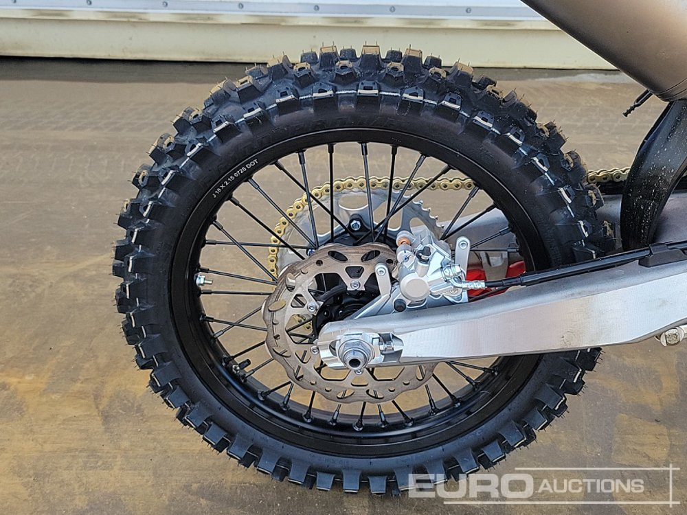 Motorcycle Unused 2025 Apollo Storm 300cc Motorcross Bike, 21" Front, 18" Rear Tyres, Electric Start, Air Cooled, Hydraulic Suspension, Disc Brakes, Lighting Kit (UNASSEMBLED): picture 12