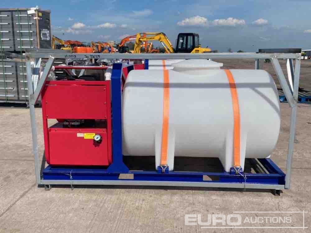 Unused 4000psi E/Start Hot Water Wash, 300 Litre Storage Tank, Skid Mounted, Forklift Lifting Points - Pressure washer: picture 2 Unused 4000psi E/Start Hot Water Wash, 300 Litre Storage Tank, Skid Mounted, Forklift Lifting Points - Pressure washer: picture 2
