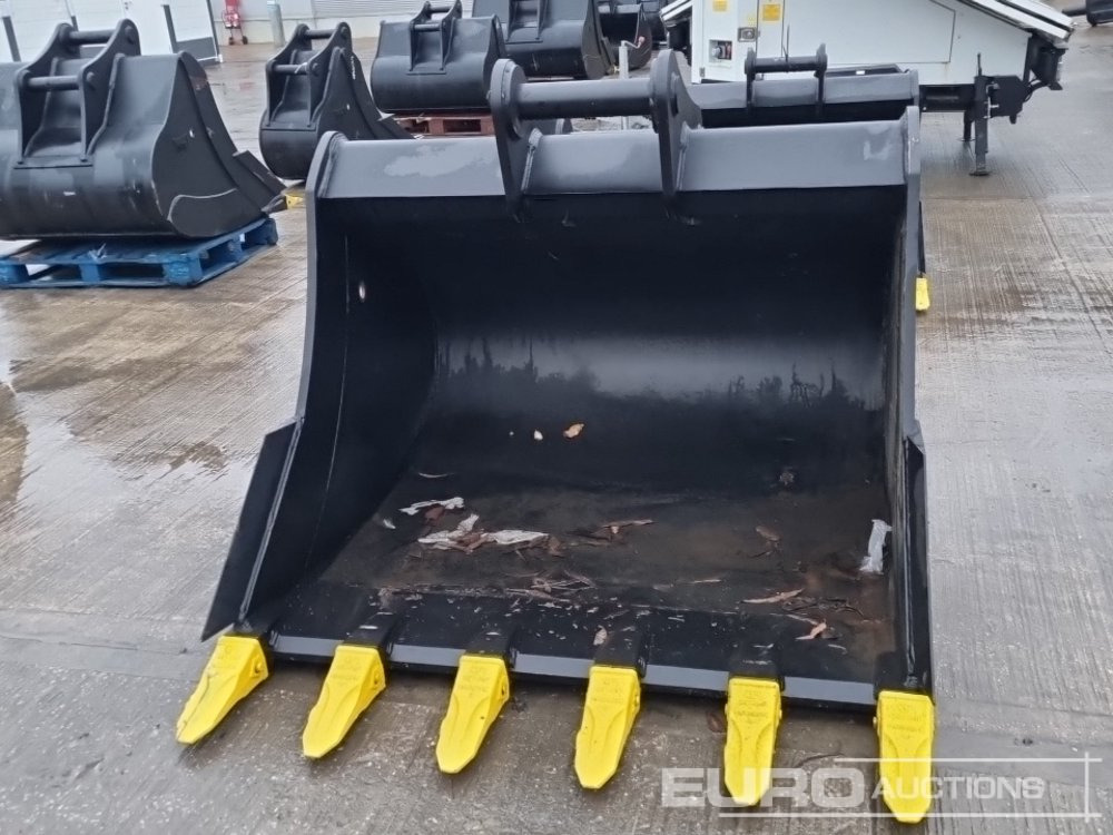 New Bucket Unused 60" Digging Bucket 80mm Pin to suit 20 Ton Excavator: picture 8 New Bucket Unused 60" Digging Bucket 80mm Pin to suit 20 Ton Excavator: picture 8