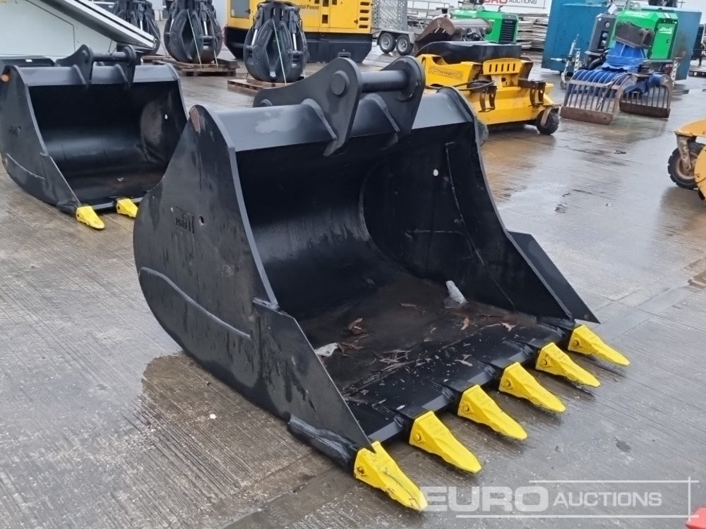 New Bucket Unused 60" Digging Bucket 80mm Pin to suit 20 Ton Excavator: picture 7 New Bucket Unused 60" Digging Bucket 80mm Pin to suit 20 Ton Excavator: picture 7