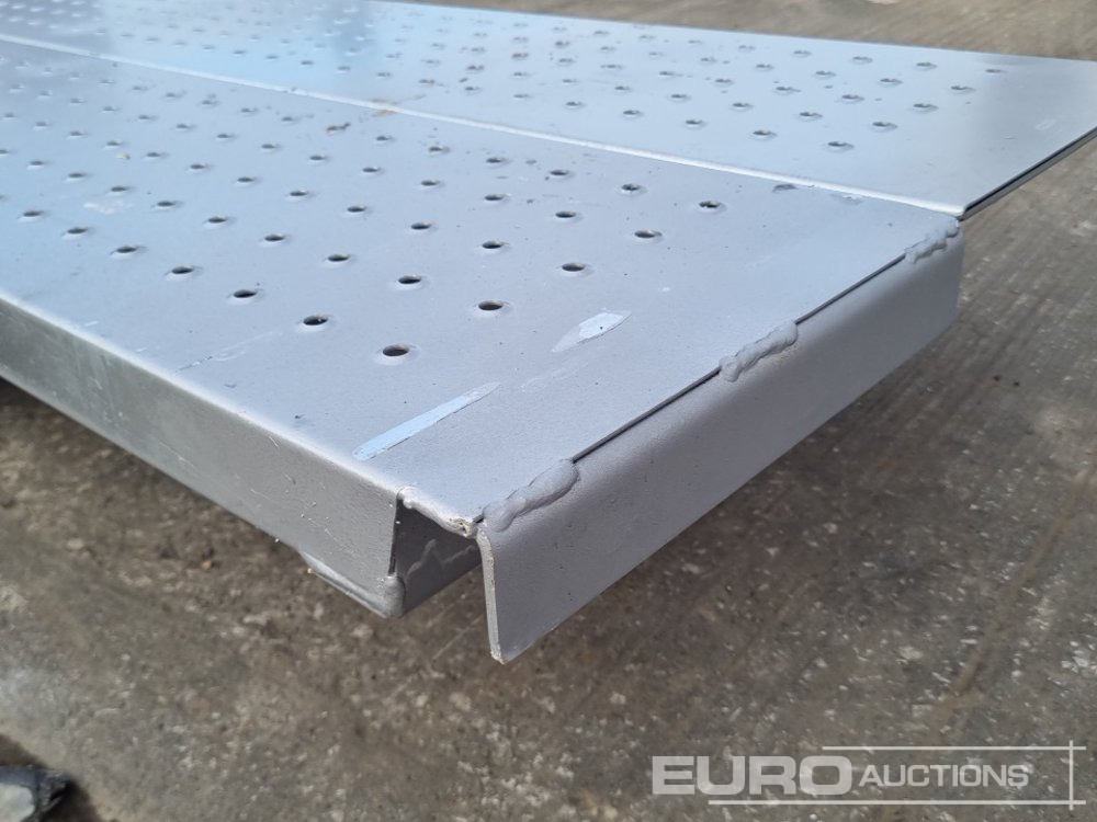 Construction equipment Unused 8' Aluminium Loading Ramp (2 of): picture 9