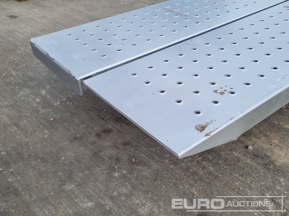 Construction equipment Unused 8' Aluminium Loading Ramp (2 of): picture 12