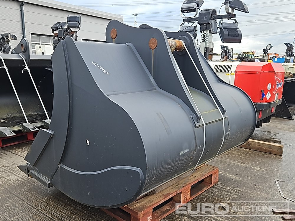 Unused Miller 70" Digging Bucket 90mm Pin to suit 30 Ton Excavator - Bucket: picture 3 Unused Miller 70" Digging Bucket 90mm Pin to suit 30 Ton Excavator - Bucket: picture 3