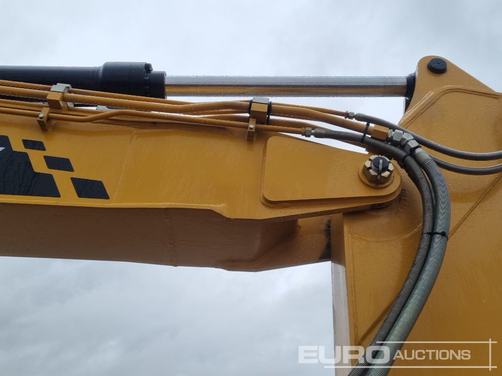 Crawler excavator Unused Sany SY135C: picture 18