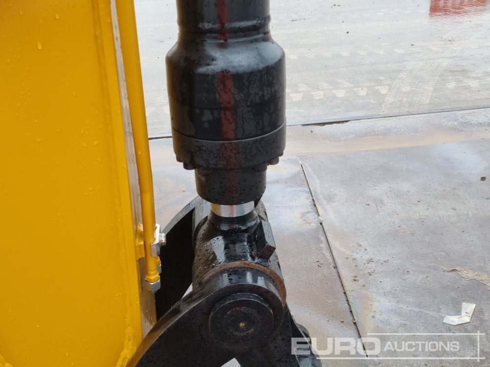 Crawler excavator Unused Sany SY135C: picture 19