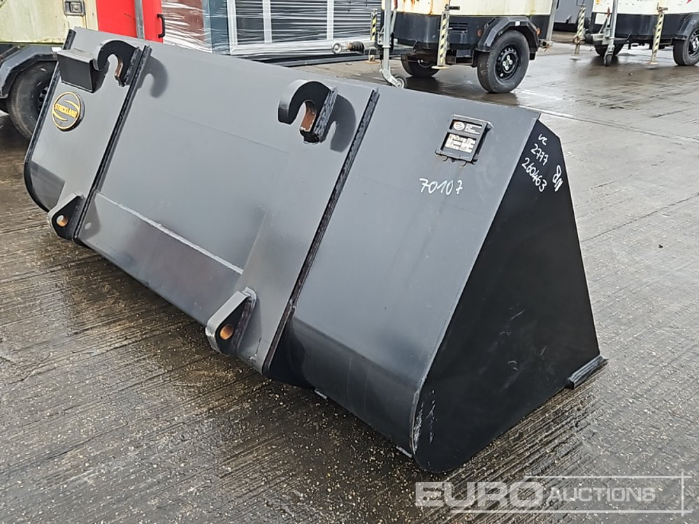Unused Strickland 90" Loading Bucket to suit JCB Telehandler - Bucket: picture 5 Unused Strickland 90" Loading Bucket to suit JCB Telehandler - Bucket: picture 5