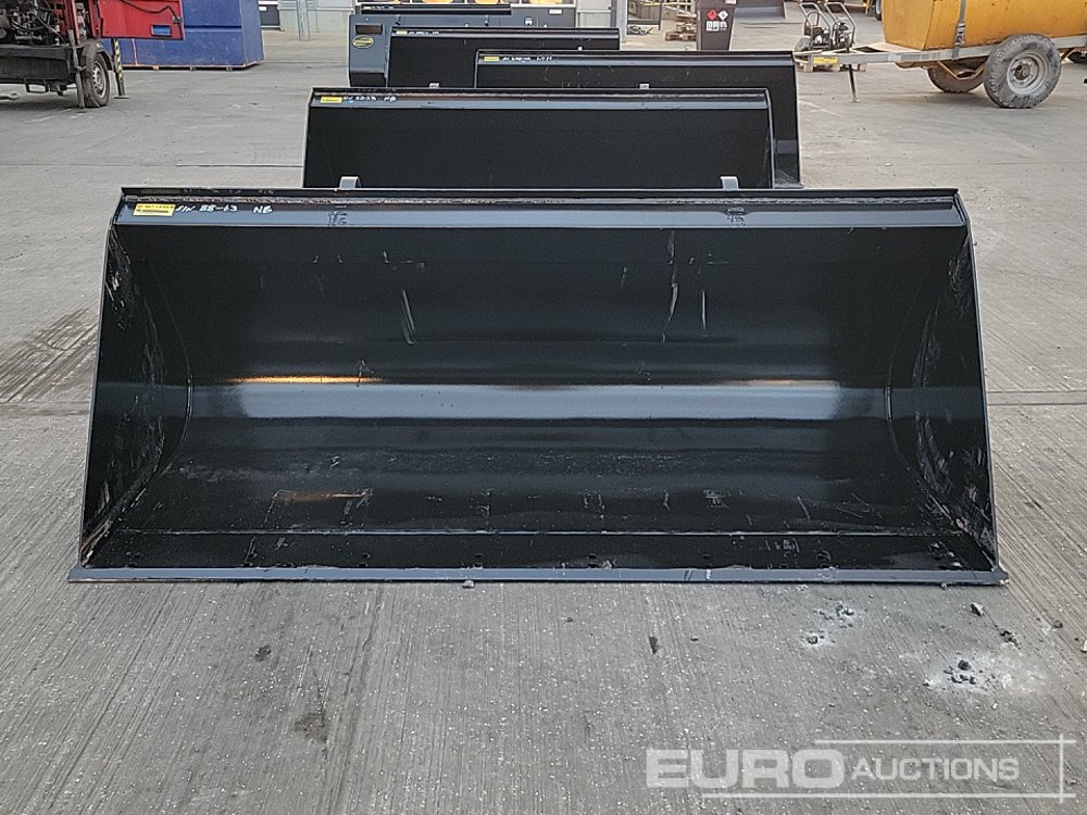 New Bucket Unused Strickland 90" Loading Bucket to suit JCB Telehandler: picture 8