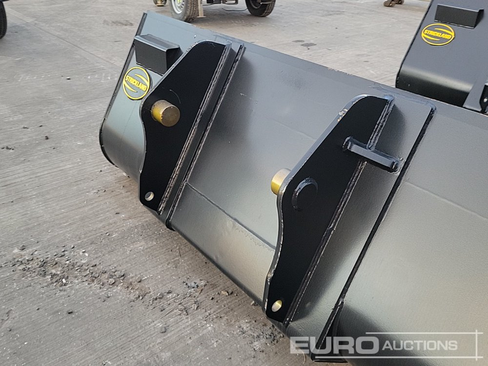New Bucket Unused Strickland 90" Loading Bucket to suit Manitou Telehandler: picture 11